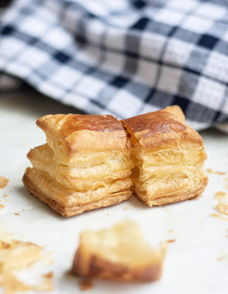 cut puff pastry